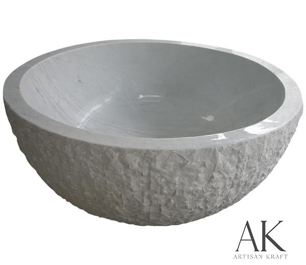 Coronado Round Stone Bathtub
